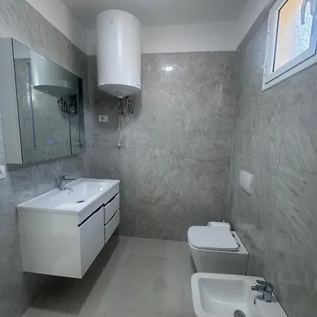 Arkej Pool * Golem (Tirana)