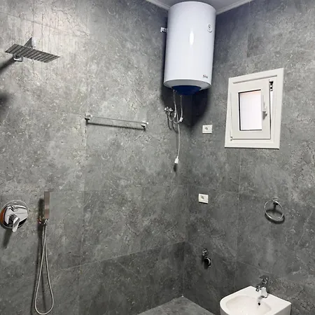 Arkej Pool *