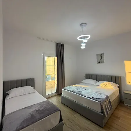 Arkej Pool Aparthotel